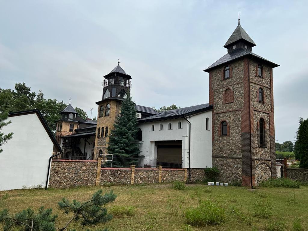 Agroturystyka Trzy Wieze Bytom Odrzanski Dış mekan fotoğraf